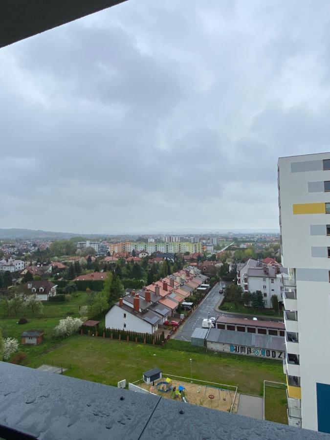 Apartamenty Magia Z Bezplatnym Parkingiem I Klimatyzacja Rzeszów Extérieur photo